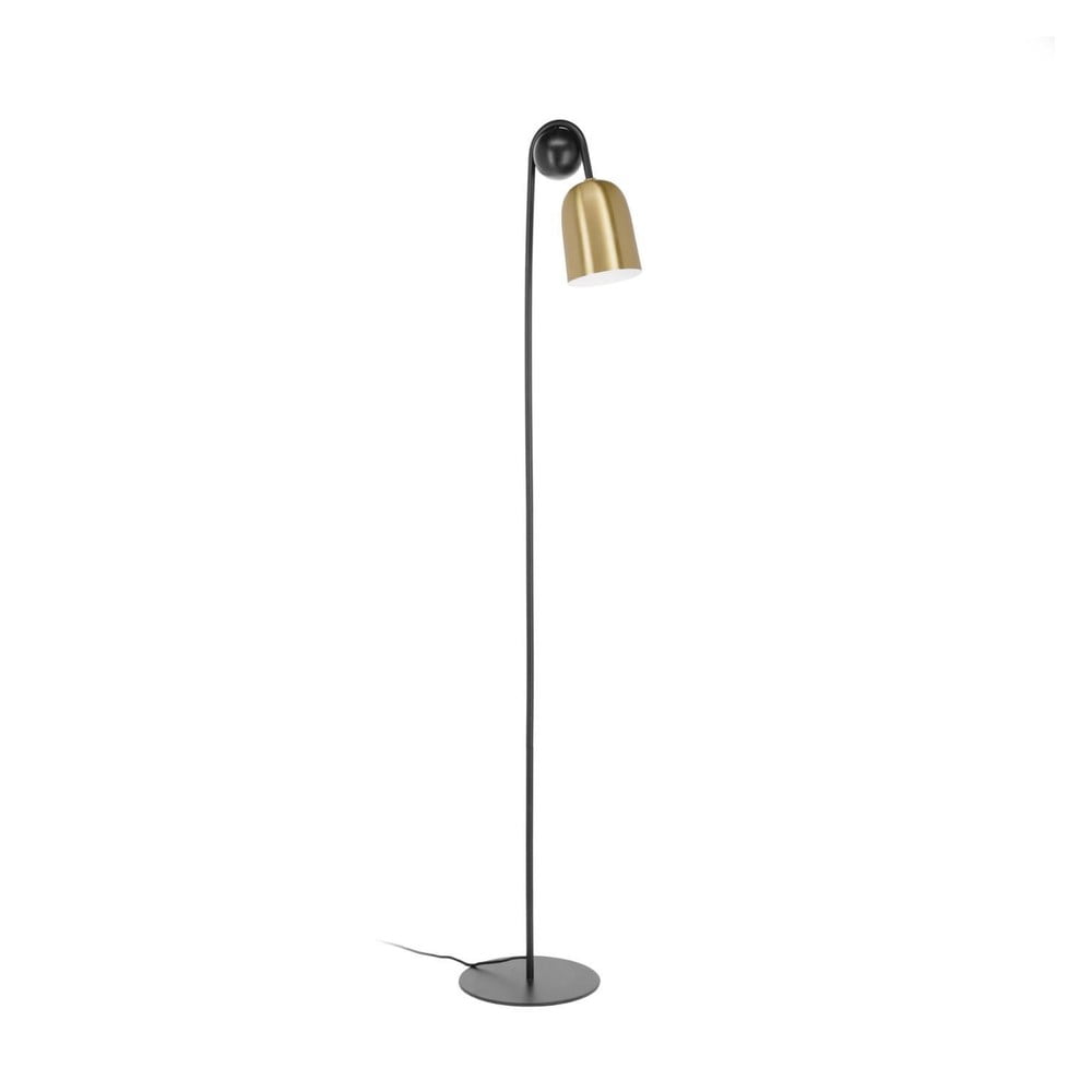 Fekete-aranyszínű állólámpa fém búrával (magasság 180 cm) Natsumi – Kave Home