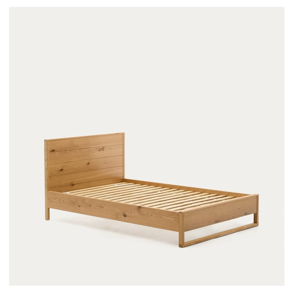 Natúr színű tölgyfa egyszemélyes ágy ágyráccsal 90x190 cm Alguema – Kave Home