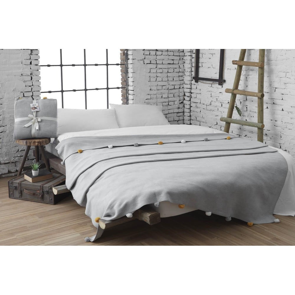 Szürke fleece ágytakaró 150x200 cm Pom Pom – Mijolnir