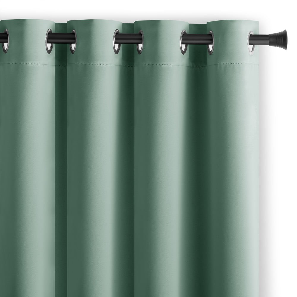 Világoszöld sötétítő függöny 140x270 cm Eyelets – Restilo