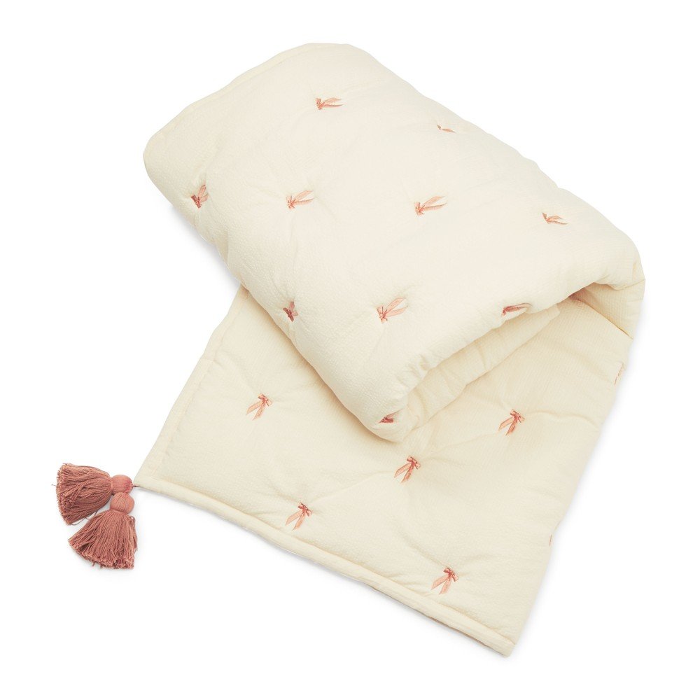 Világossárga-rózsaszín bio pamut steppelt gyerek takaró 90x120 cm Bows – Cam Cam Copenhagen