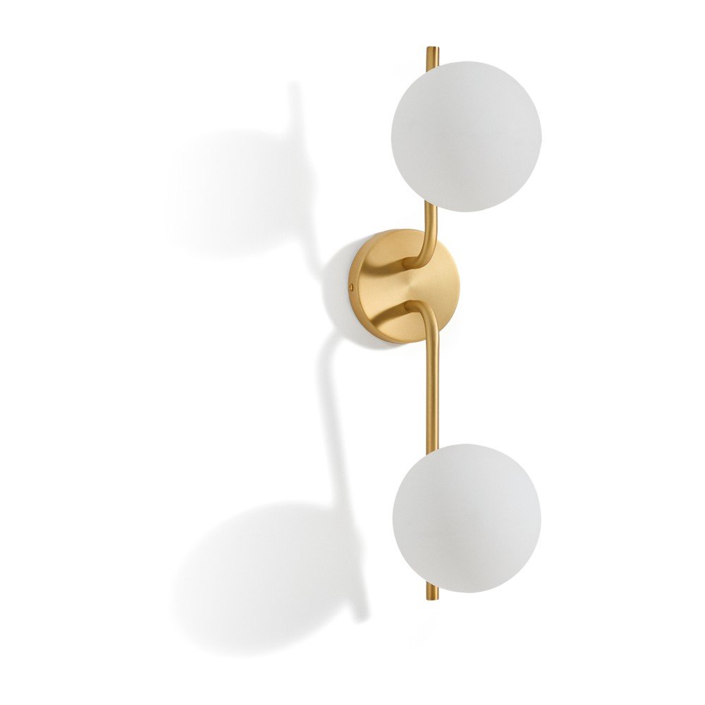 Fehér-aranyszínű fali lámpa Brisia – Kave Home