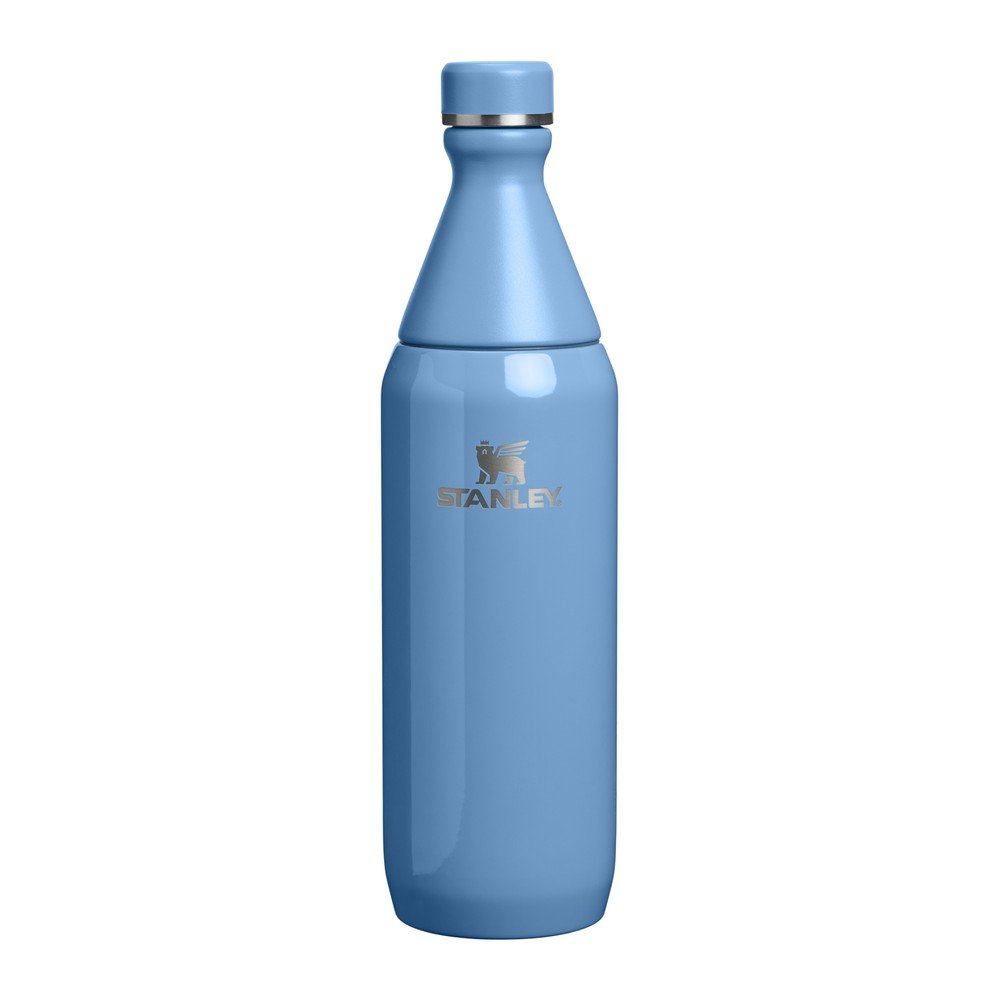 Kék rozsdamentes acél termopalack 600 ml All Day Slim Bottle Blue Sky Gloss – Stanley